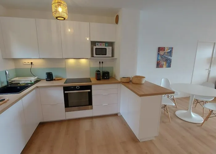 Mandariniers - T3 For 4 Pers - Piscine Апартаменты *