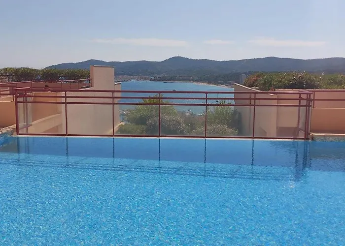 Mandariniers - T3 For 4 Pers - Piscine Le Lavandou